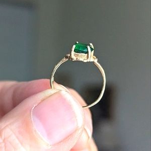 Vintage 14k gold and emerald ring